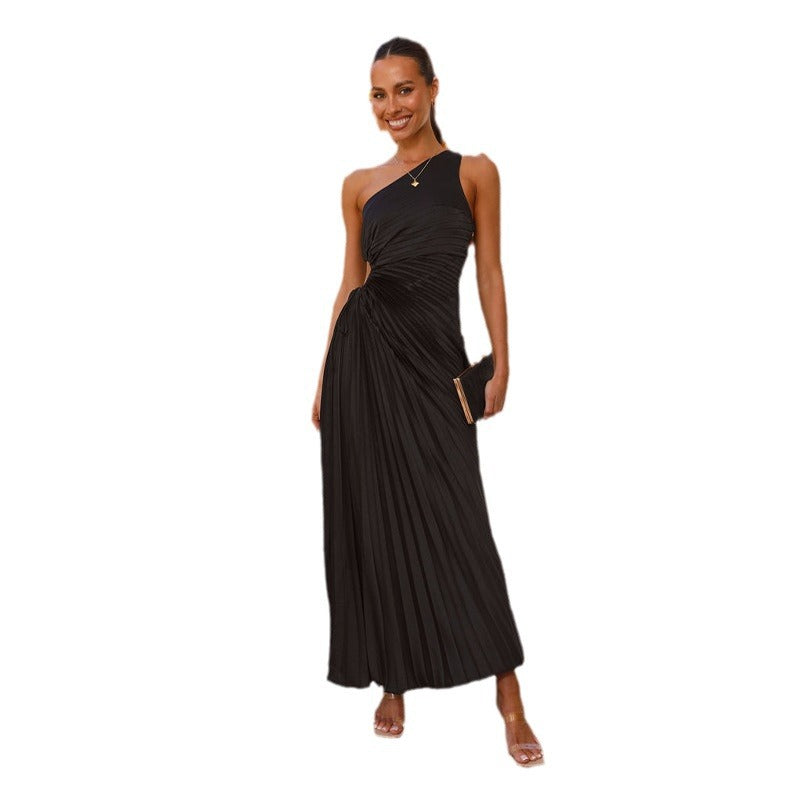 Damen Elegantes Maxikleid mit schrägem Ausschnitt und stilvollen Falten R&B