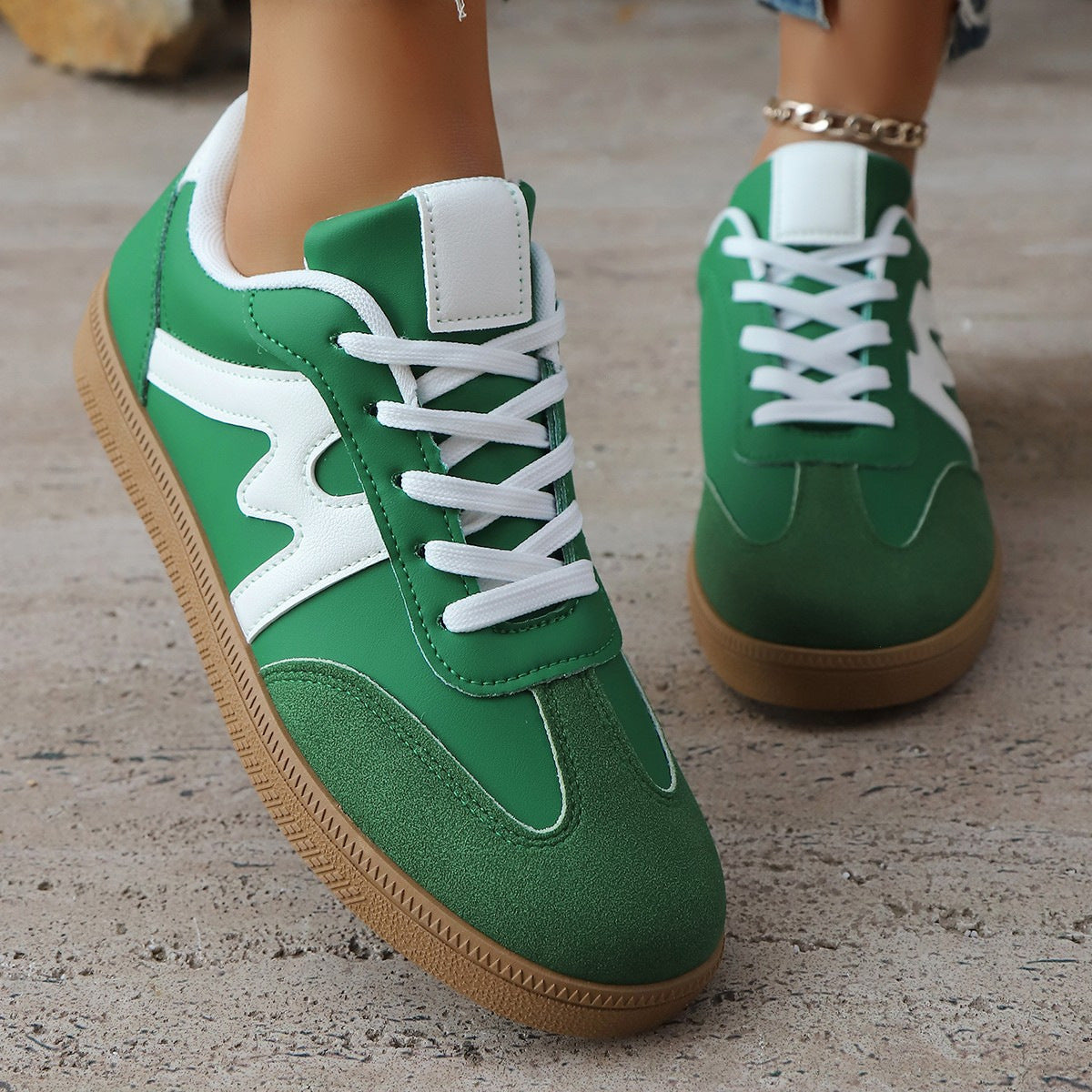Damen Sneakers im sportlichen Retro-Look mit komfortabler Dämpfung R&B