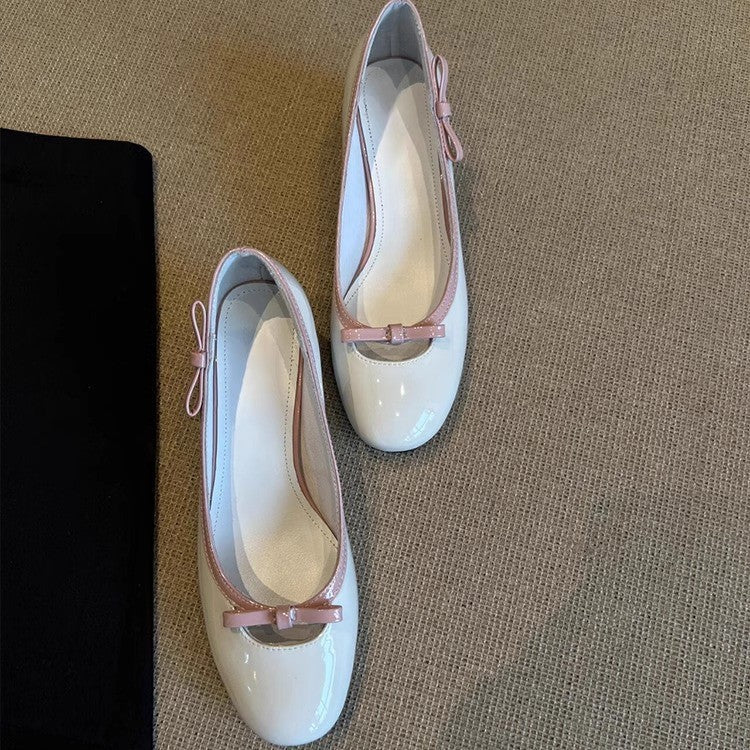 Damen Elegante Ballerina-Pumps mit verspieltem Schleifendetail und komfortablem Blockabsatz