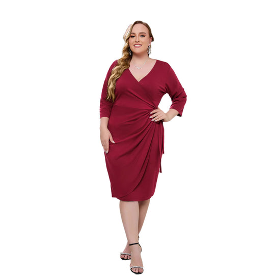 Damen Elegantes Wickelkleid mit tailliertem Design und dreiviertel Ärmeln R&B