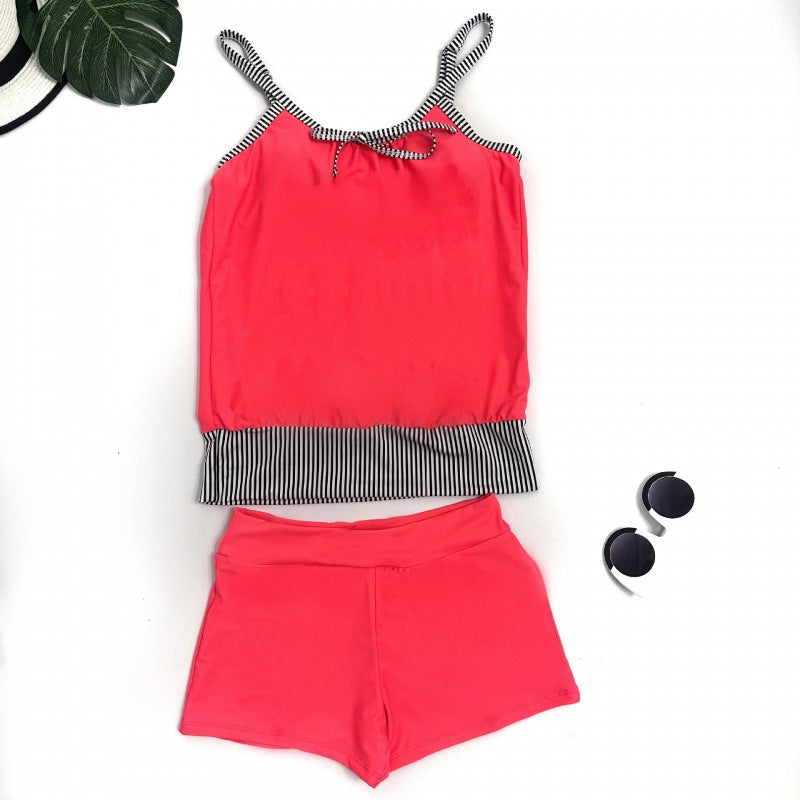 Damen Bikinioberteil mit lässigem Schnitt und kurzen Hosen R&B