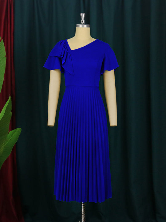 Damen Plissee-Kleid mit asymmetrischem Schnitt und eleganter Rüsche R&B