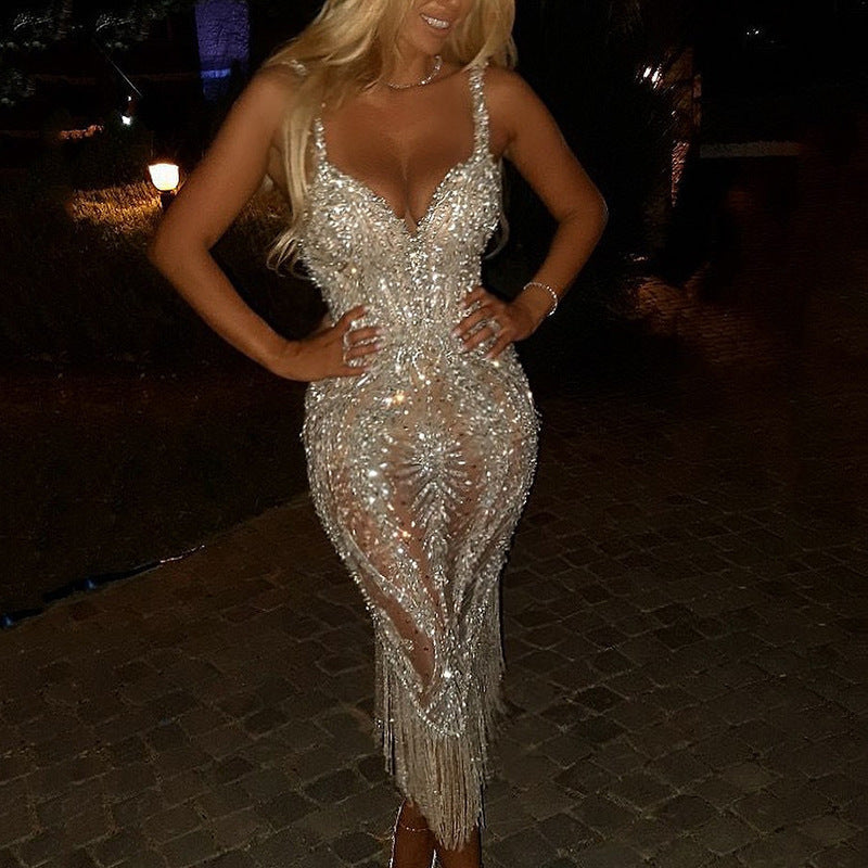 Damen glamouröses Abendkleid mit funkelnden Pailletten und fransigen Details R&B