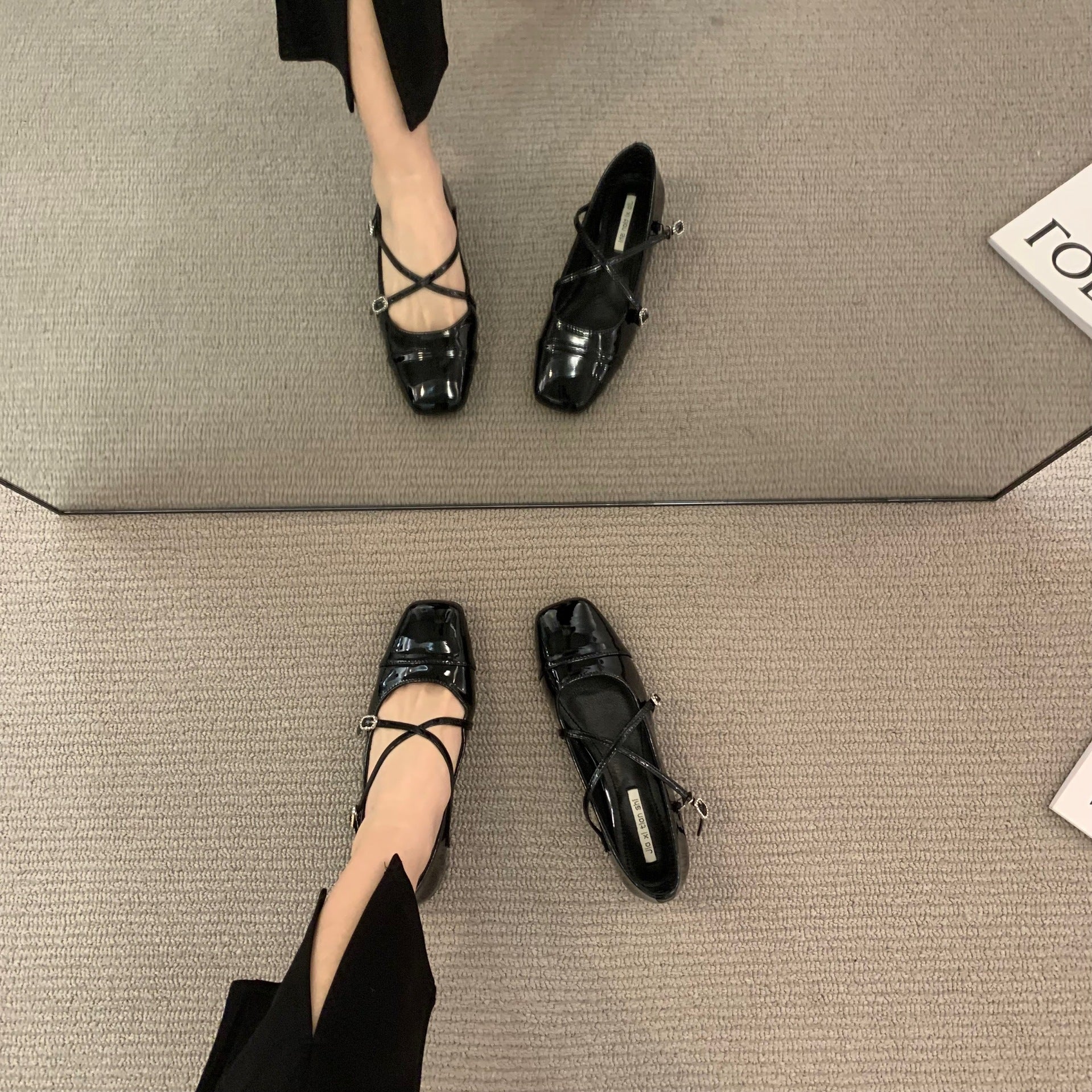 Damen elegante Schuhwerk mit Kreuzriemen
