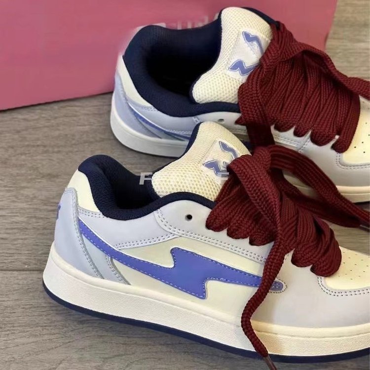 Damen Sneakers mit elastischen Schnürsenkeln und atmungsaktivem Mesh-R&B