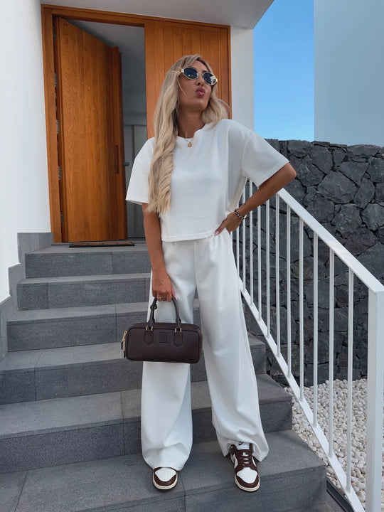 Damen lässiges Lounge-Set mit cropped T-Shirt und weitem Hosen R&B