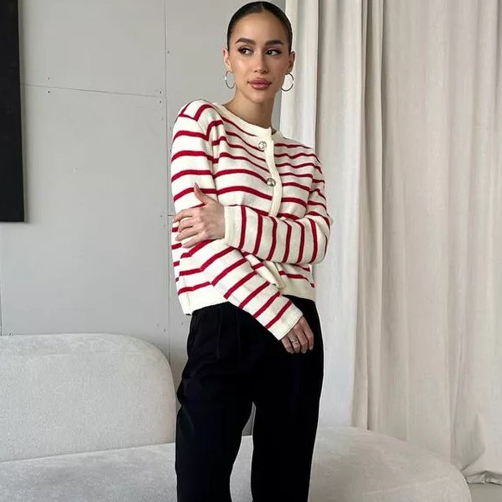Damen gestreifter Cardigan mit Knopfdetails und vielseitiger Passform