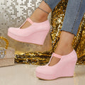 Damen Wedge-Pumps mit schickem T-Strap-Design R&B
