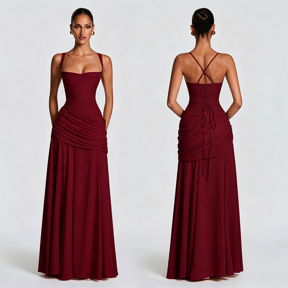 Damen Elegantes, schulterfreies Abendkleid mit raffinierten Drapierungen und fließendem Schnitt EB