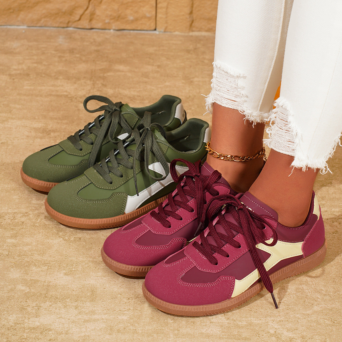 Damen sportliche Sneakers im Retro-Stil mit atmungsaktiver Oberflächenstruktur und rutschfester Sohle R&B