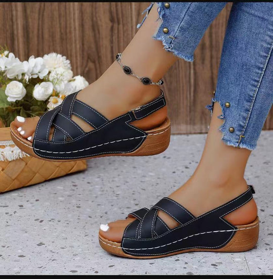 Damen Komfortable Wedge-Pantoletten mit verstellbaren Riemen R&B