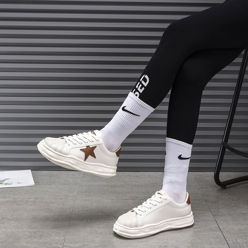 Damen Komfort-Sneaker mit trendigem Design und atmungsaktivem Obermaterial R&B