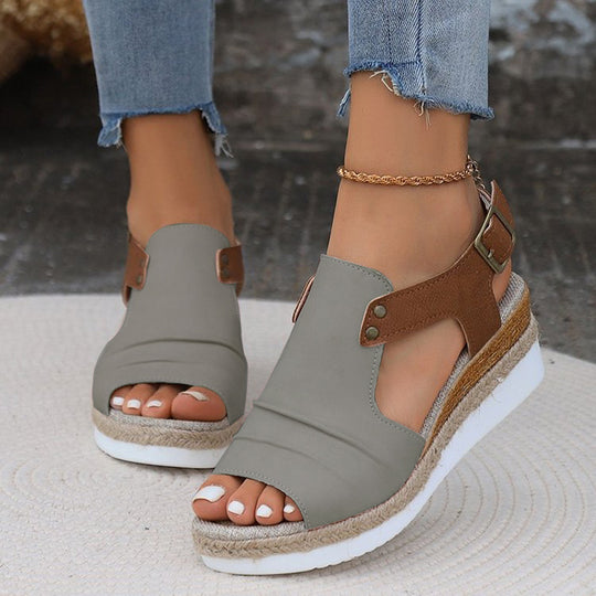 Damen Wedge-Sandalen mit modischem Verschluss und komfortablem Fußbett R&B