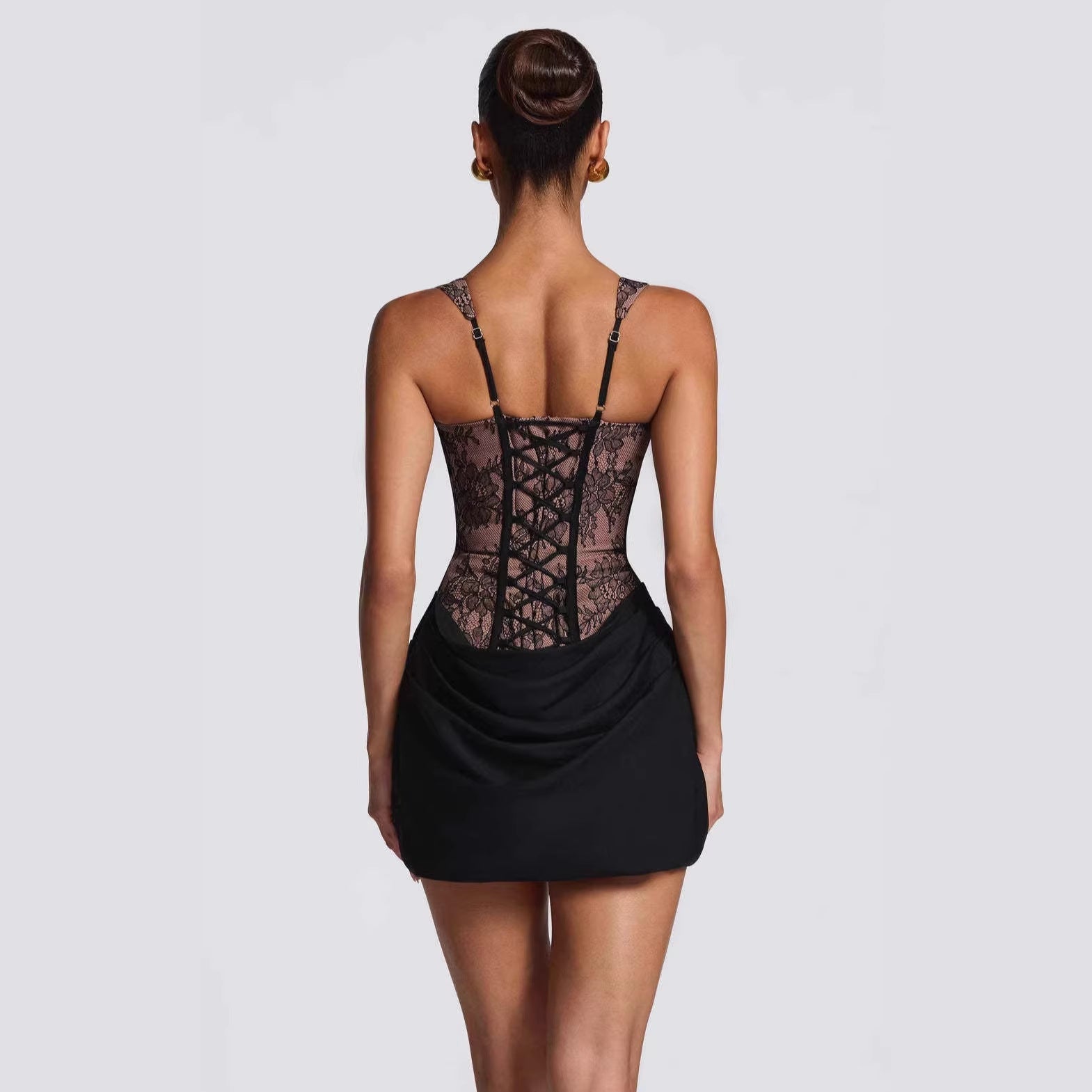 Damen Korsett-Kleid mit luxuriösen Spitzenakzenten und drapiertem Rock R&B