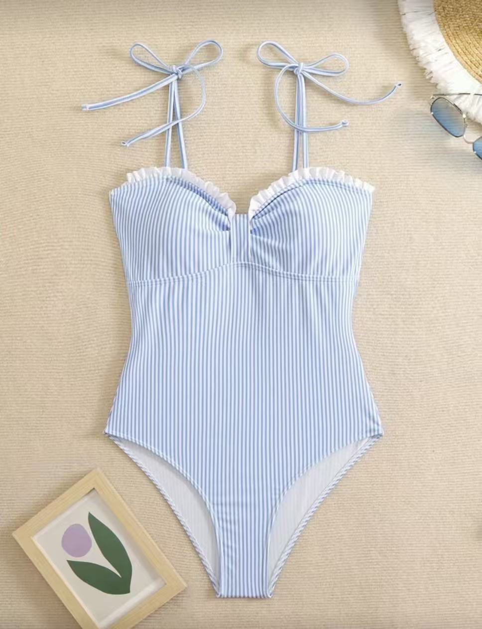 Damen Einteiliges Badeoutfit mit eleganten Raffungen R&B