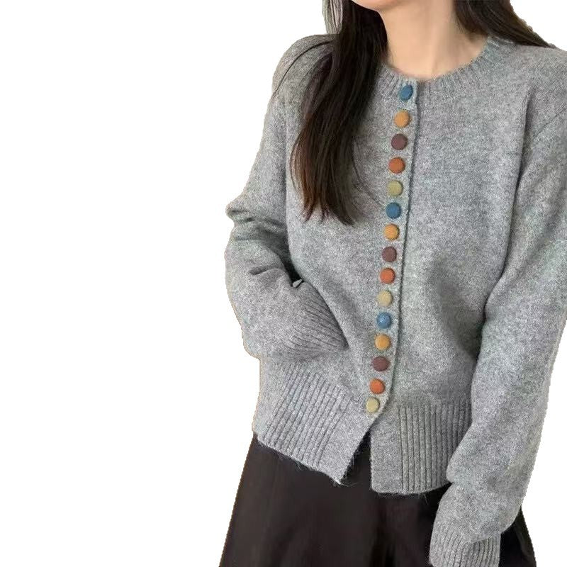 Damen Strickcardigan mit bunten Knopfdetails und angenehmer Passform R&B