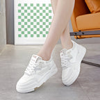 Damen Sportliche Sneakers mit innovativem Dämpfungssystem und trendiger Profilsohle R&B