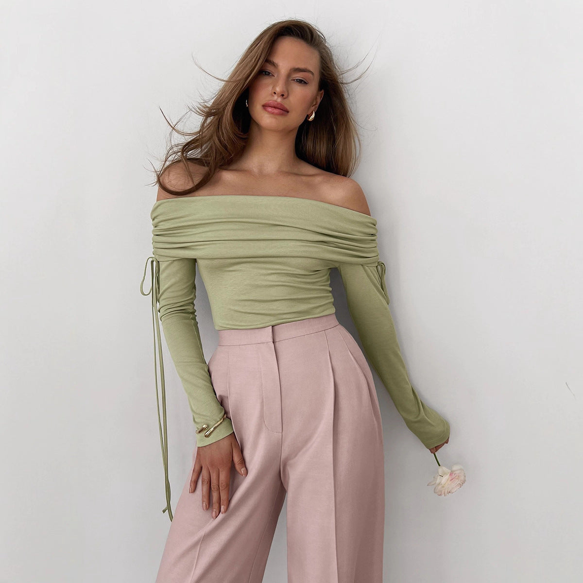 Damen Off-Shoulder Oberteil mit eleganter Raffung R&B