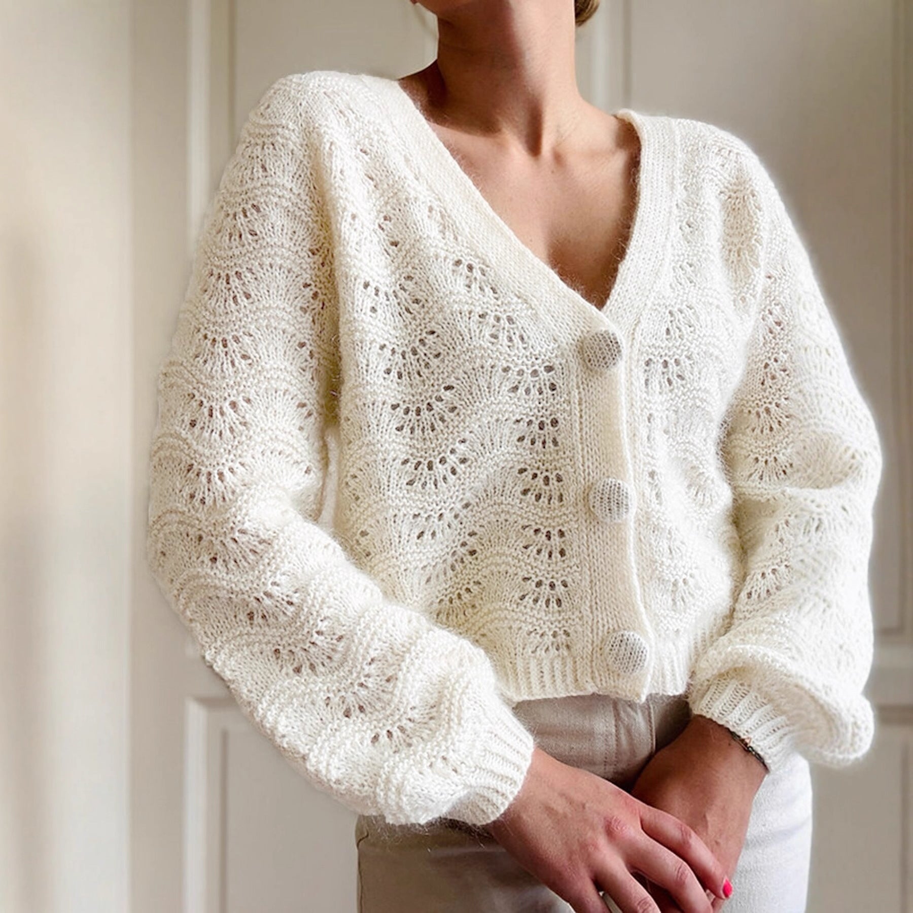 Damen Strickjacke mit Wellendesign