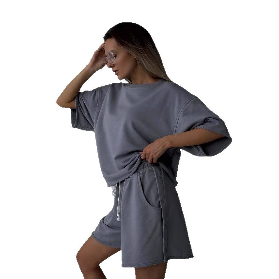 Damen lässiges Freizeitensemble mit oversized T-Shirt und bequemen Shorts R&B