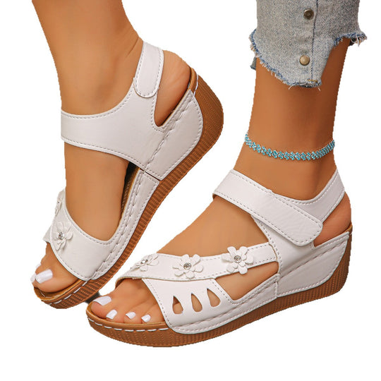 Damen modische Sandalen mit verstellbaren Riemen und buntem Blumen-Design R&B