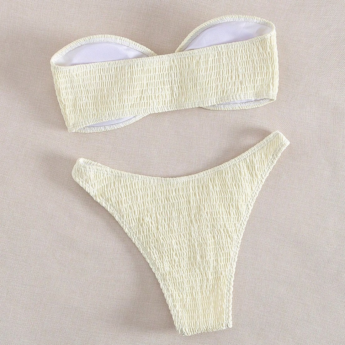 Damen Bandeau-Bikini mit Rüschendetails und modischem Schmuckakzent R&B
