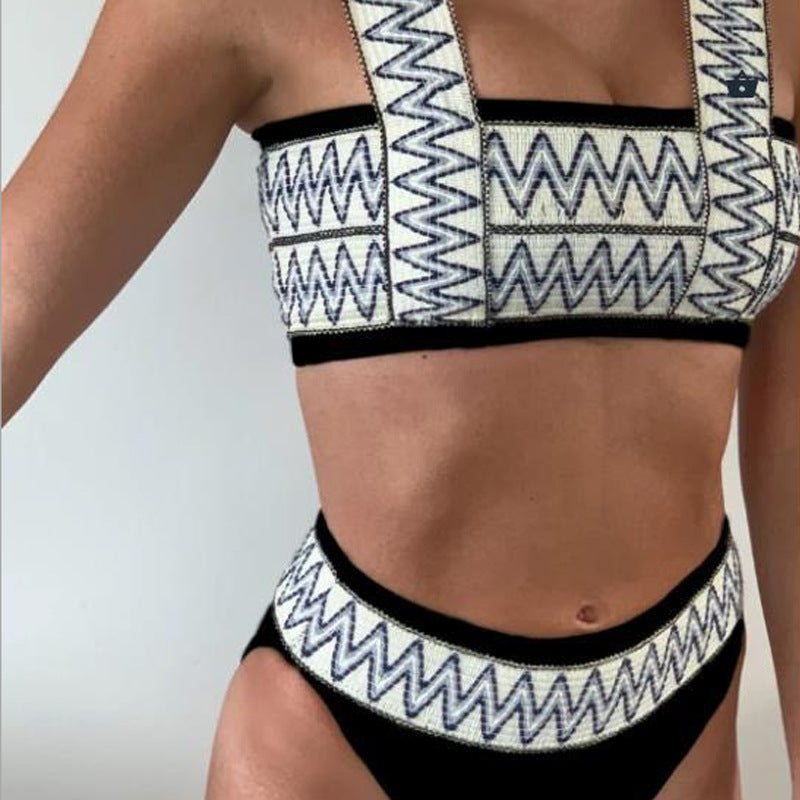 Damen Sportlicher Bikini mit breiten Trägern und geometrischem Muster R&B