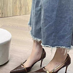 Damen schicke Stiletto-Pumps mit dezentem Riemendesign R&B