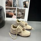 Damen Sneaker mit verspieltem Pompon-Detail und atmungsaktivem Obermaterial R&B