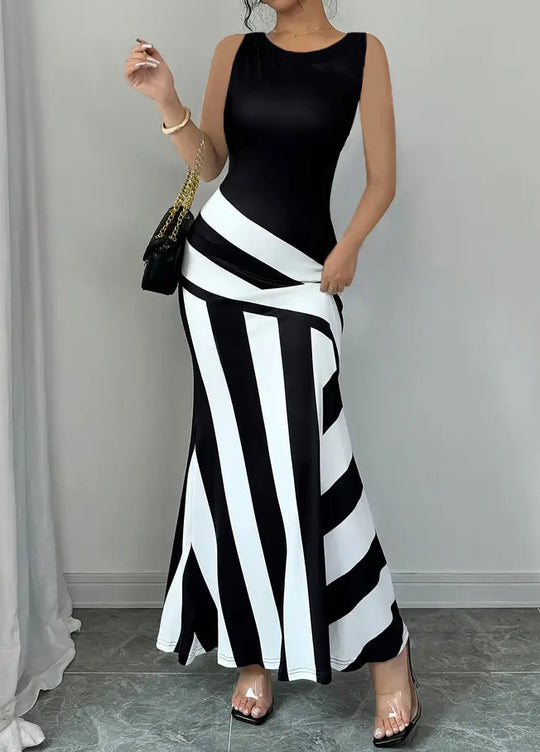 Damen Maxikleid mit stilvollem Wickel-Effekt und diagonalen Streifen R&B
