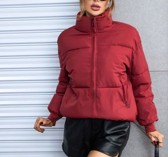 Damen Winter-Steppjacke mit hochschließendem Kragen und praktischen Reißverschlusstaschen R&B