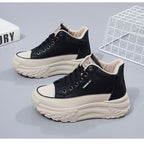 Damen Hohe Sneakers mit robustem Profil und sportlichem Design