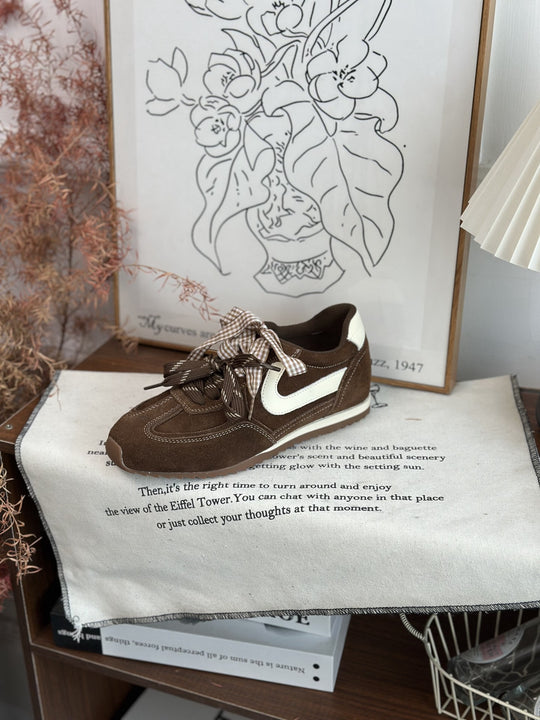Damen Sportliche Sneakers mit verspieltem Rüschendesign und komfortabler Dämpfung R&B