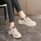 Damen Sportliche Sneakers mit klassischem Design und atmungsaktiven Einsätzen R&B