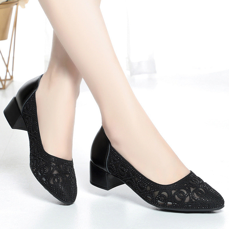 Damen Elegante Ballerinas mit dekorativem Cut-Out-Design und strukturiertem Absatz R&B