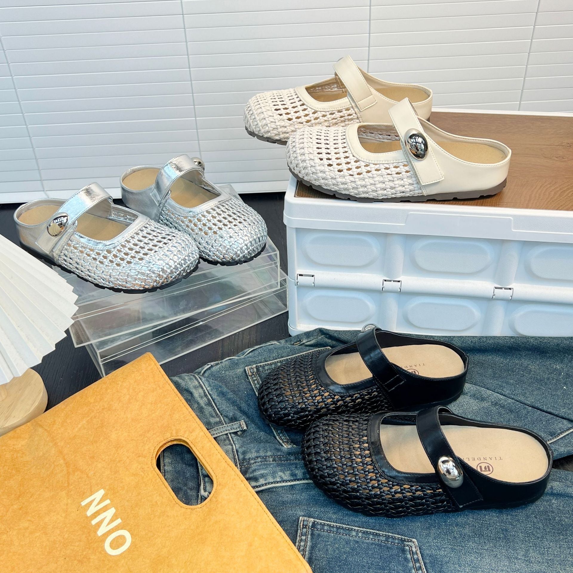 Damen Komfort Clogs mit modischem Flechtmuster und verstellbarem Riemen R&B