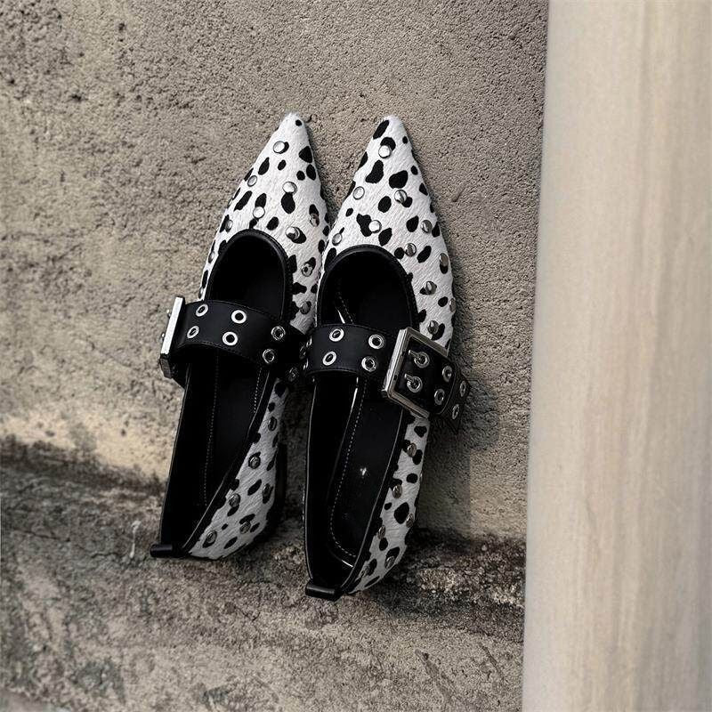 Damen elegante spitze Riemchenballerinas mit Nieten R&B