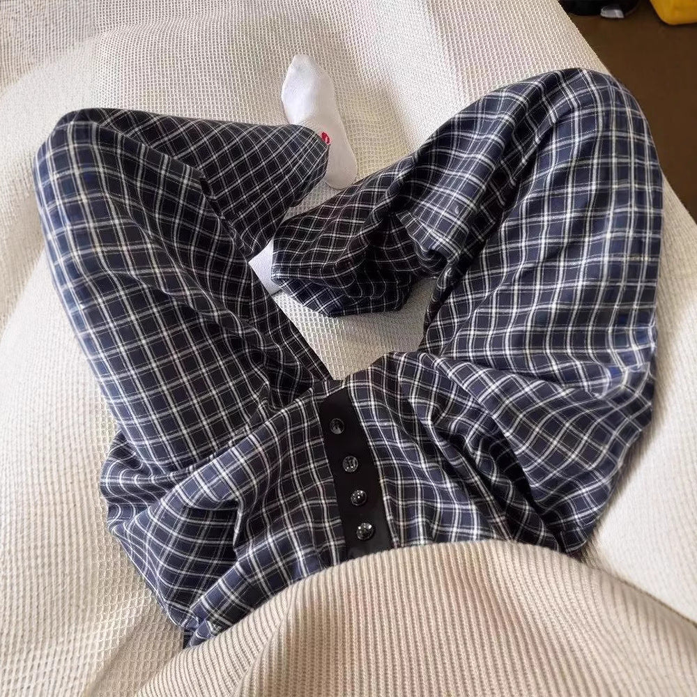 Damen Karottenhose aus weichem Material mit modischem Karo-Design