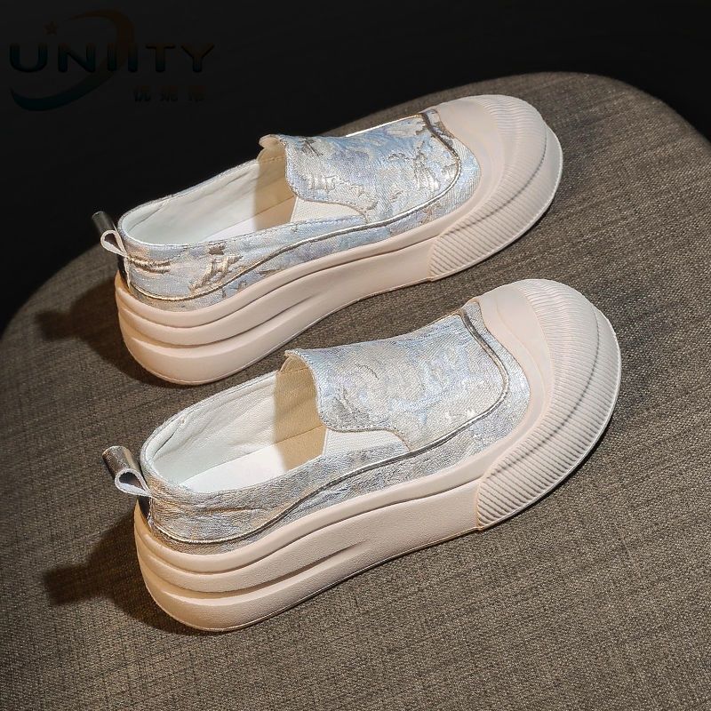 Damen Slip-On Sneakers mit elastischem Obermaterial und dämpfender Sohle