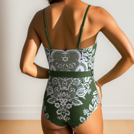 Damen modischer Einteiler Badeanzug mit elegantem Wickelrock und floralem Muster R&B