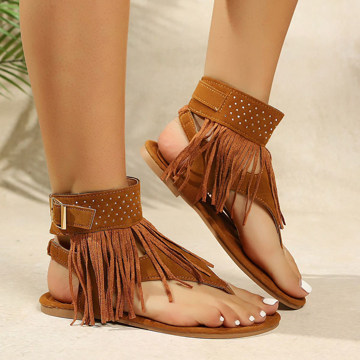 Damen Fransen-Sandalen mit funkelnden Nieten und bequemer Sohle R&B