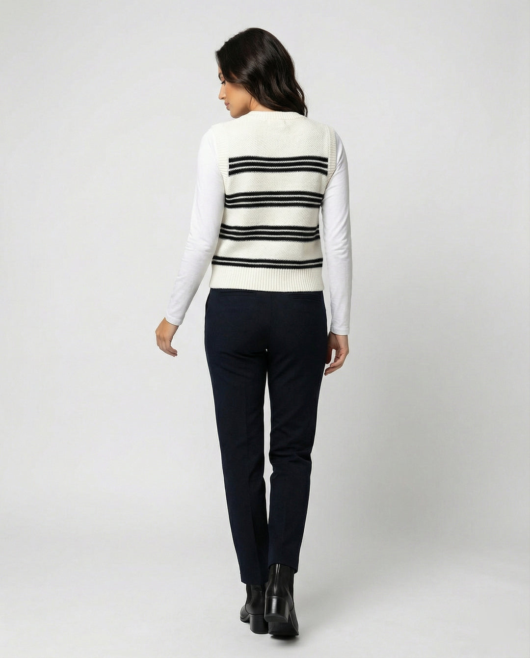 Strickjacke Damen ärmellos mit Knopfleiste und Streifen