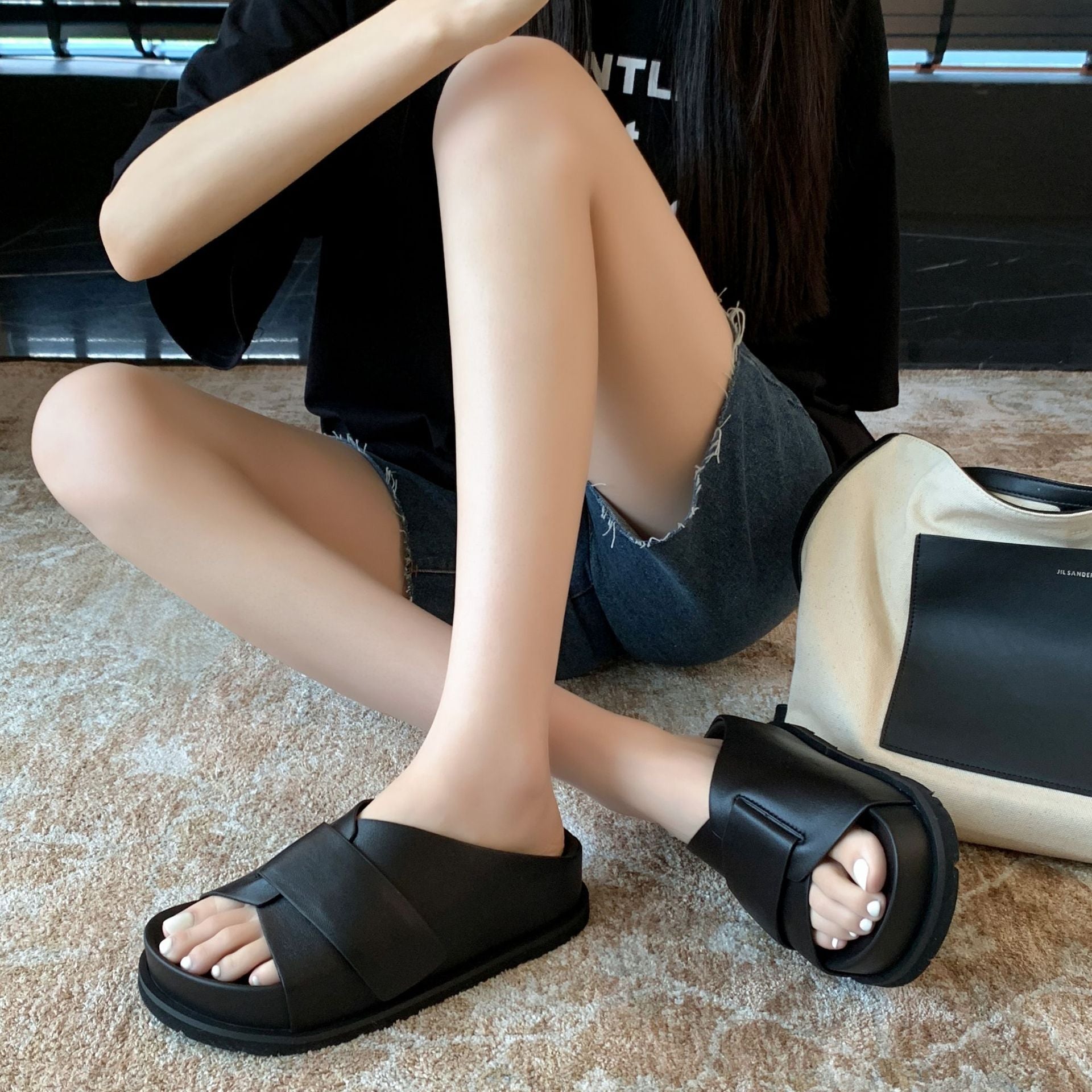 Damen Komfortable Slide-Sandalen mit anatomisch geformtem Fußbett und trendigem Riemendesign