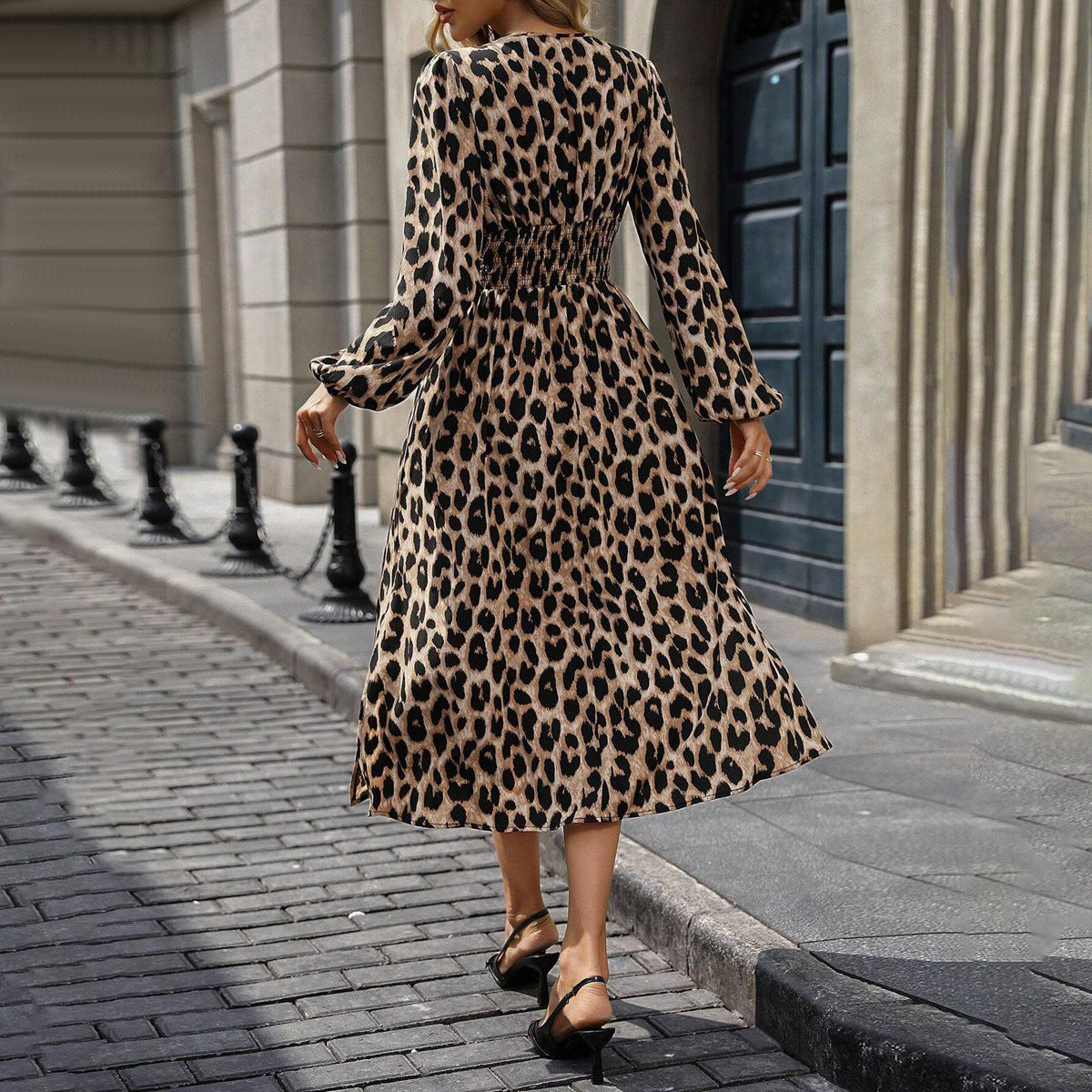Damen Midi-Kleid mit Wickeloptik und Tiermotiv R&B