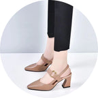 Damen Slingback-Pumps mit elegantem spitzen Design und komfortablem Blockabsatz