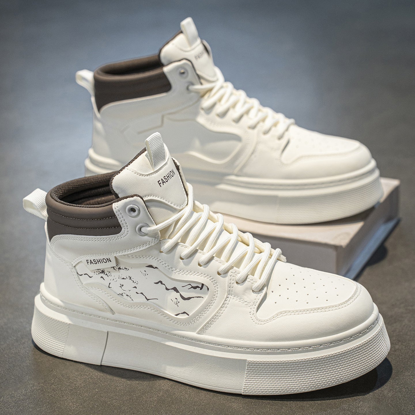 Damen modische High-Top Sneakers mit dämpfendem Sohlenprofil und robuster Verarbeitung