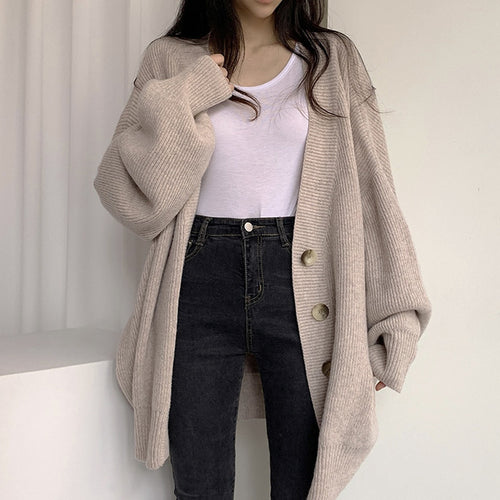Damen Grobstrick Cardigan mit oversized Schnitt und dekorativen Knöpfen R&B