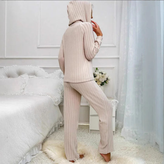 Damen Gemütlicher Strickanzug mit Kapuze und Knopfleiste R&B