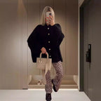 Damen Strickjacke mit weiten Ärmeln und Knopfdetails R&B