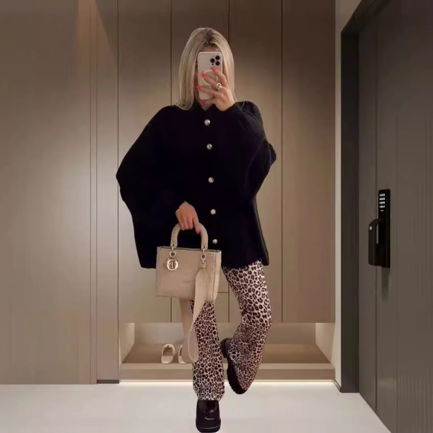 Damen Strickjacke mit weiten Ärmeln und Knopfdetails R&B